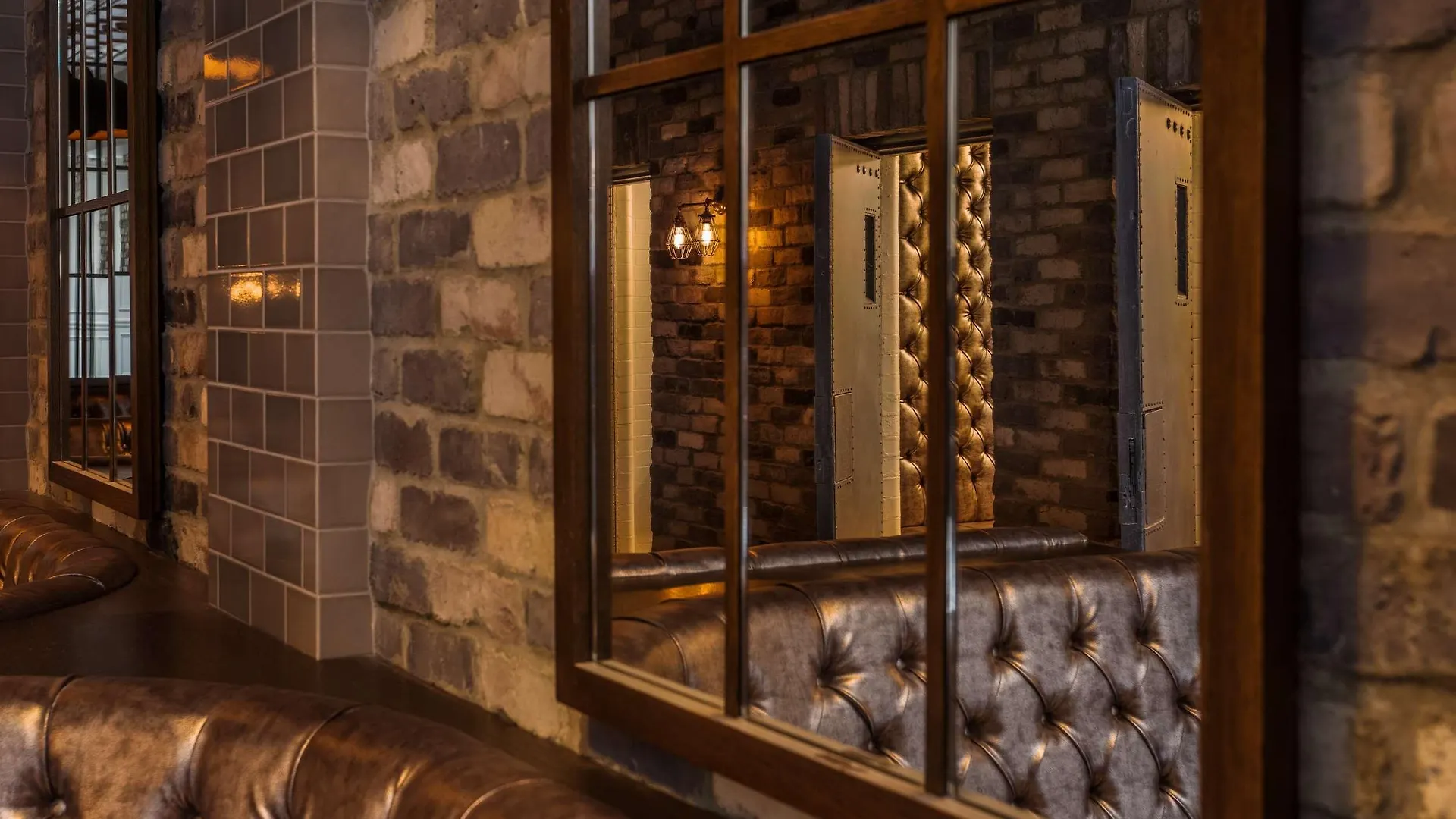 *****  Courthouse Hotel Shoreditch London United Kingdom